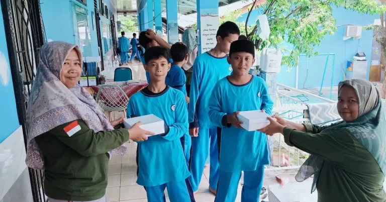 Program Peningkatan Gizi SMP Utama