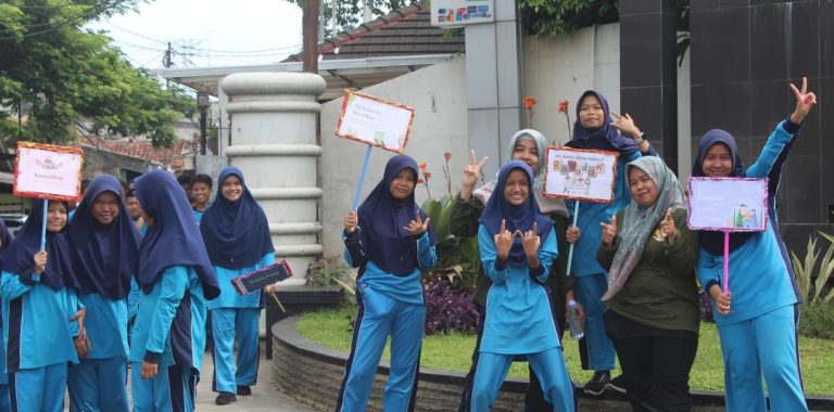 Jalan Sehat SMP Utama